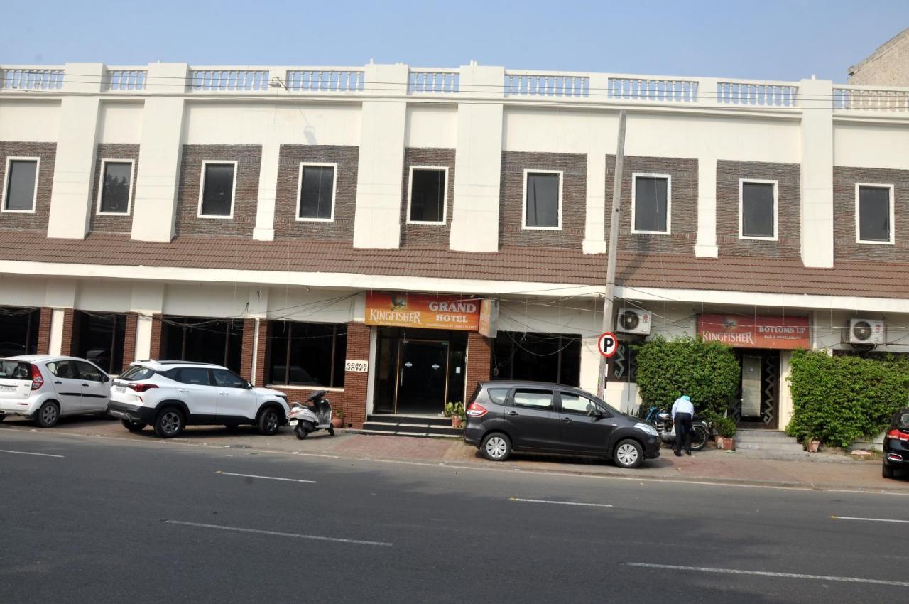Grand Hotel Amritsar Ngoại thất bức ảnh